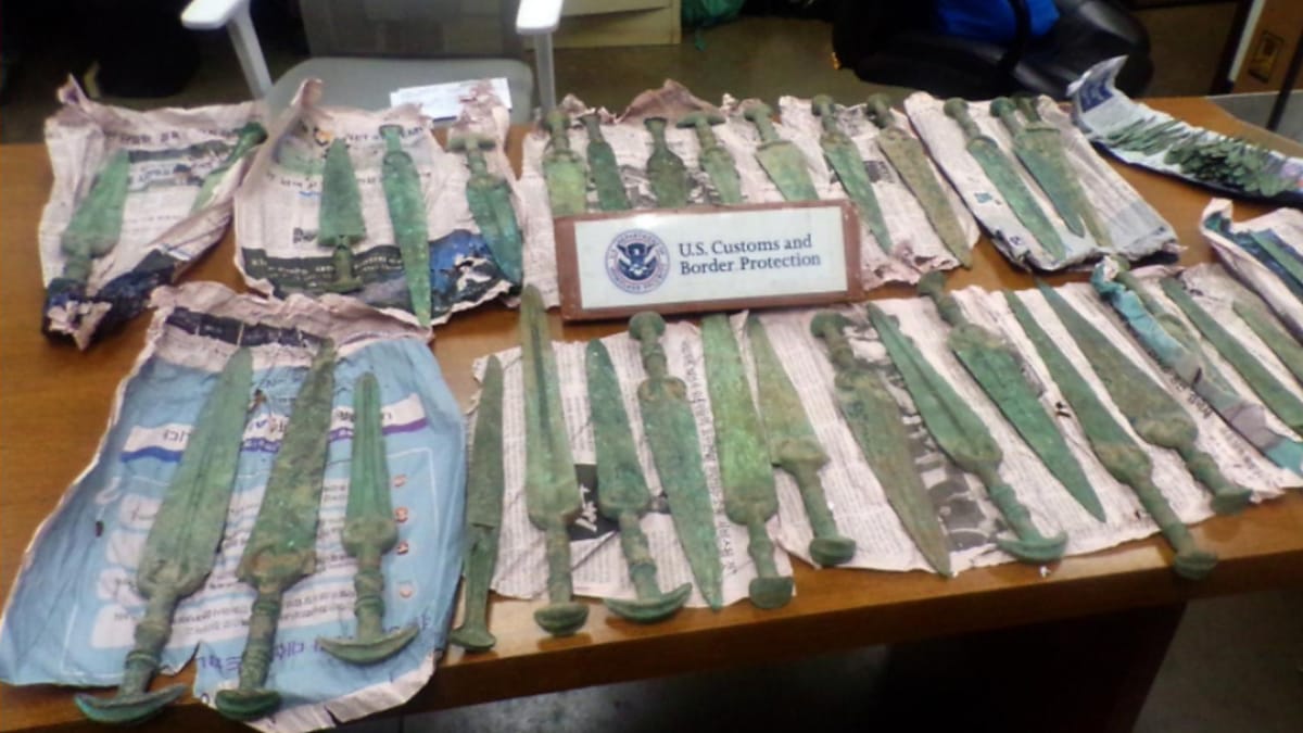 Bronze-Age swords, arrowheads seized in Philadelphia after UAE shipment