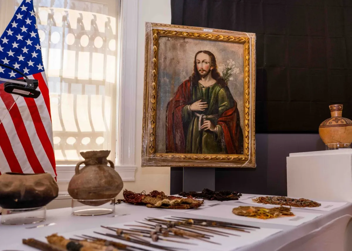 FBI returns 48 artifacts to Peru as records show Interpol inquiry activity in U.S. market