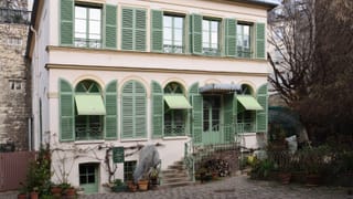 A cropped image of the exterior of the Musée de la Vie Romantique