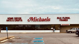 Art supply retailer Michaels sues Chicago artist Pose in marketing dispute