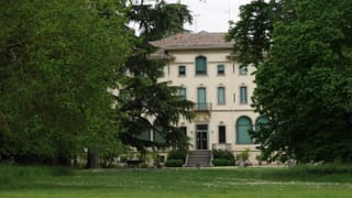 Thieves steal paintings by Renoir, Cezanne and Matisse from Italian museum